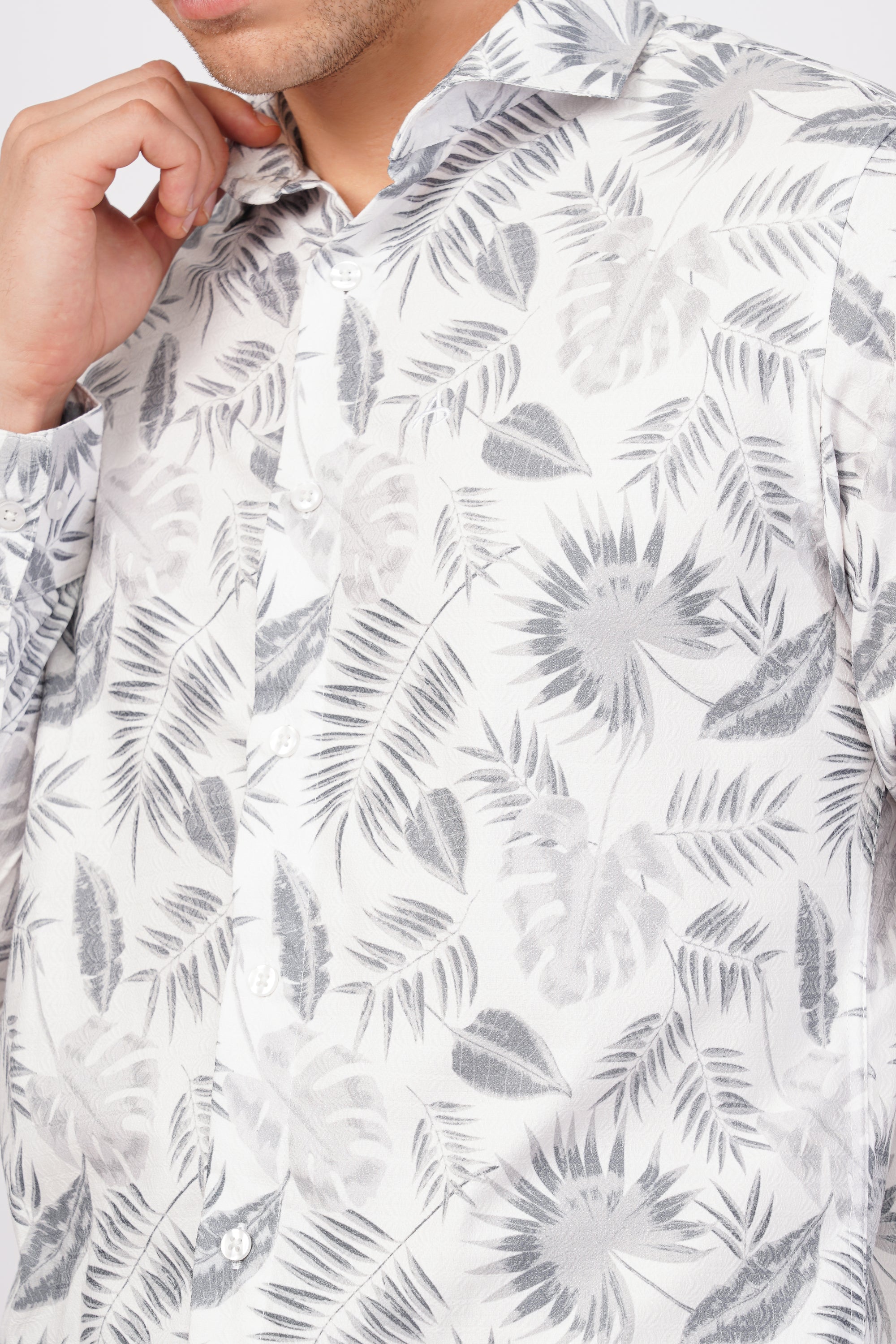 Tapered Fit Printed White Shirt