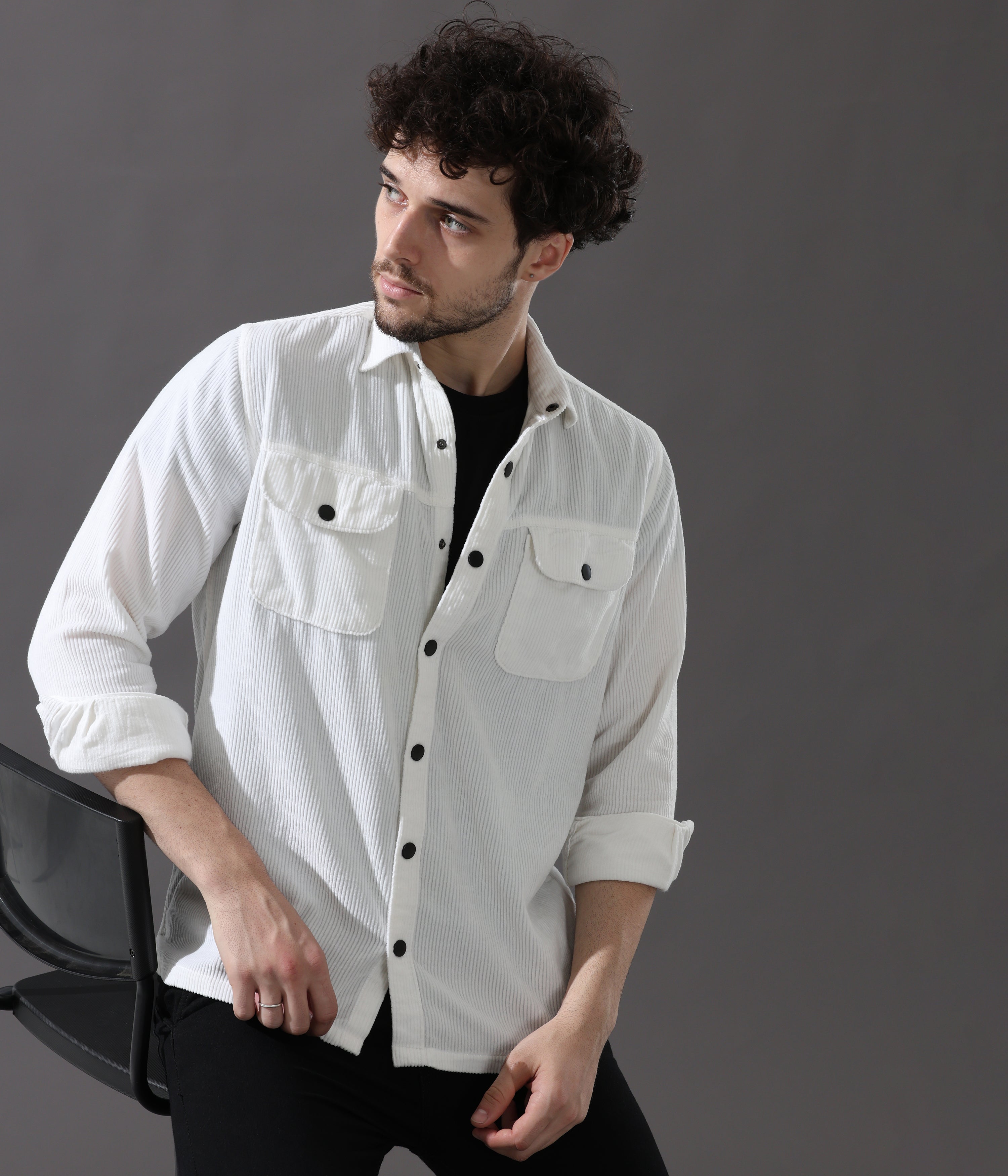 White Versatile Dual-Pocket Shirt