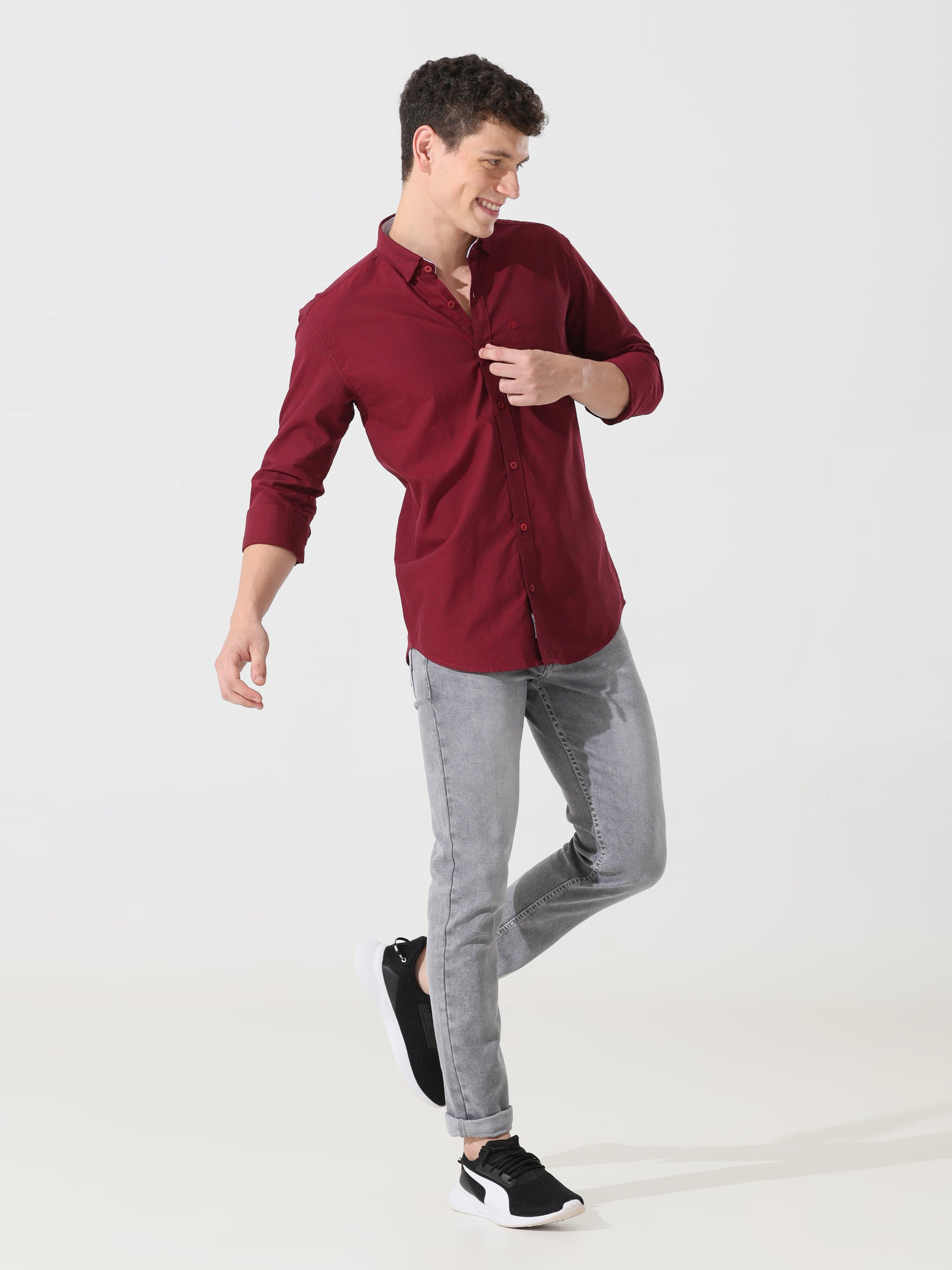 Oxford maroon slim fit shirt