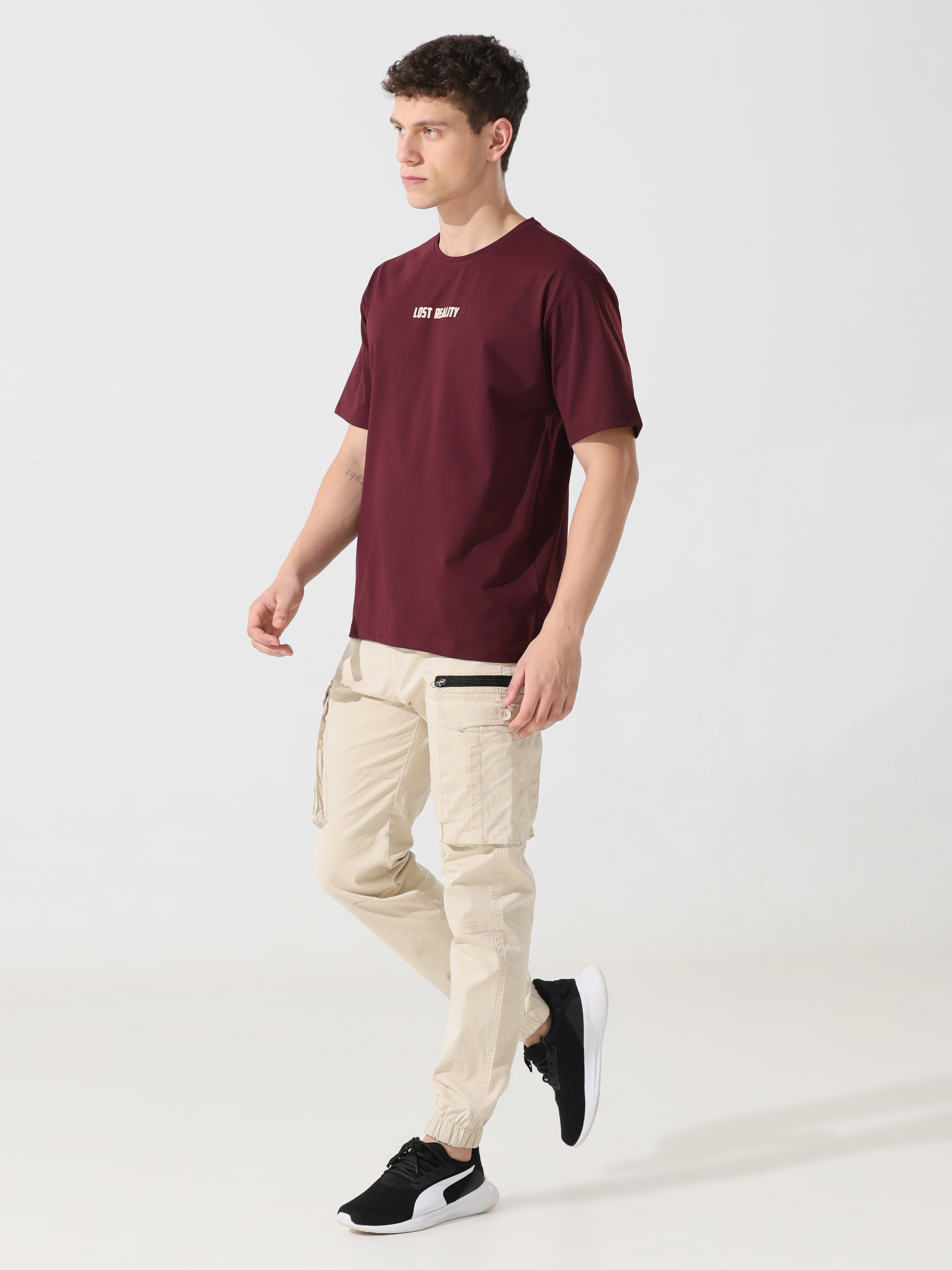 Lost reality Maroon half sleeve tee