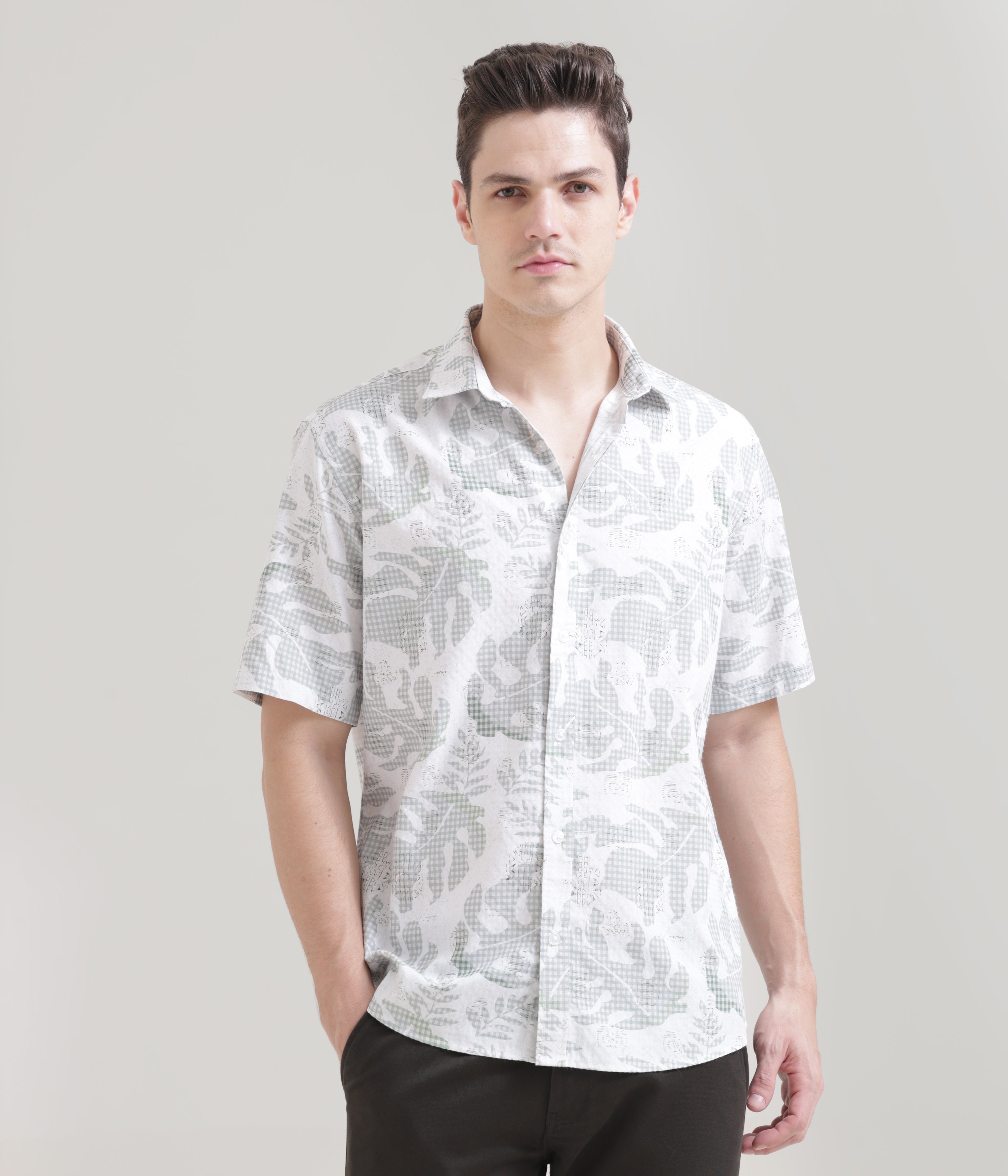 Versatile Green Classic Fit Half Sleeve Shirt