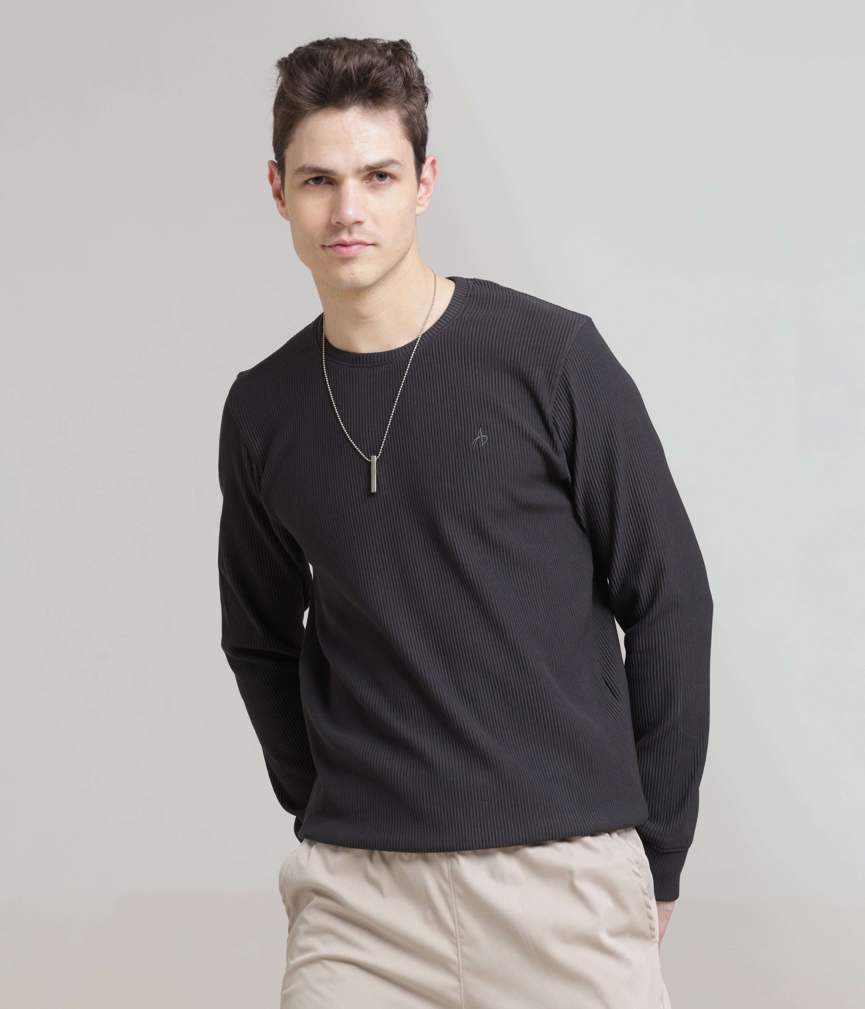 Dark Grey Regular Fit Sweatshirt: Cozy Comfort for Casual Days