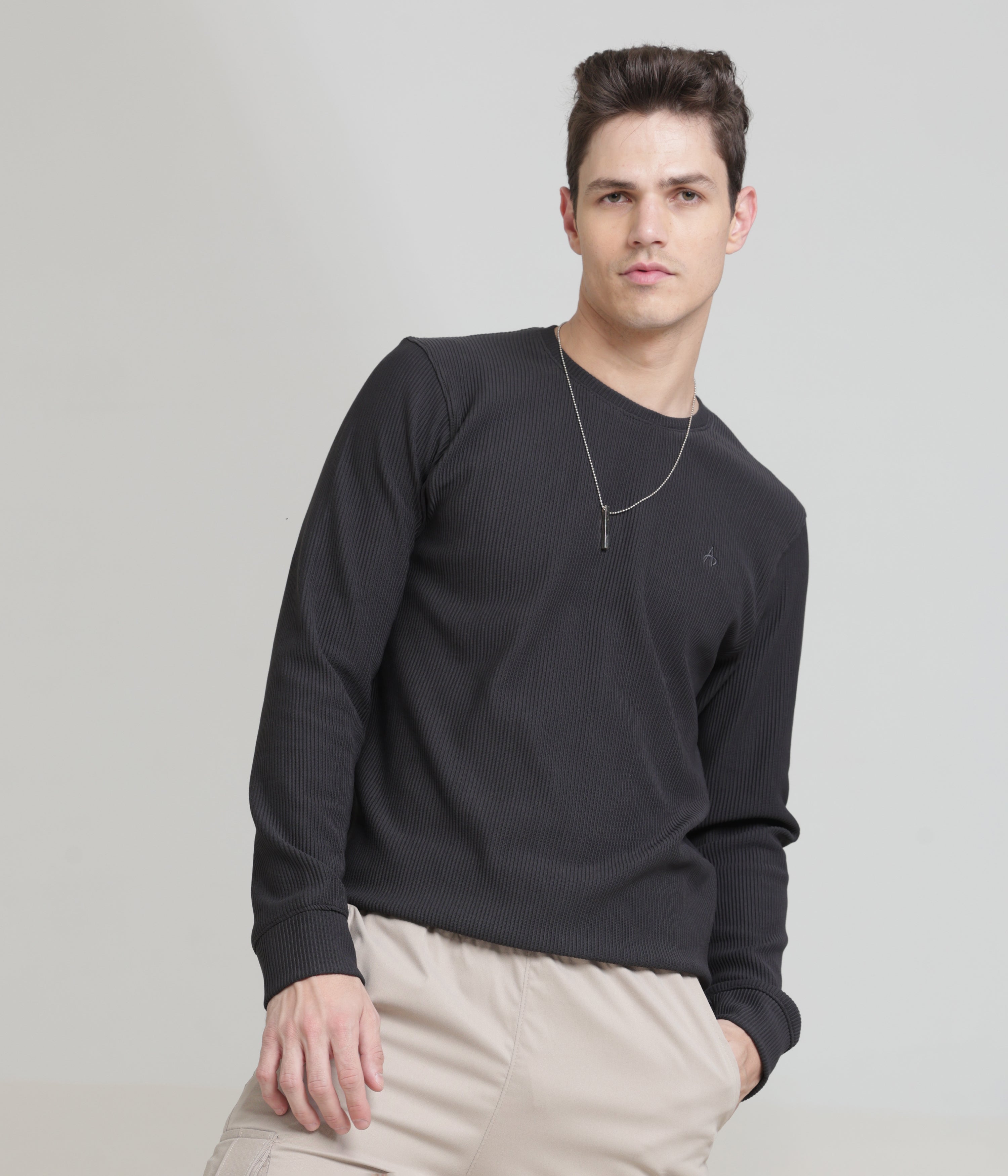 Dark Grey Regular Fit Sweatshirt: Cozy Comfort for Casual Days