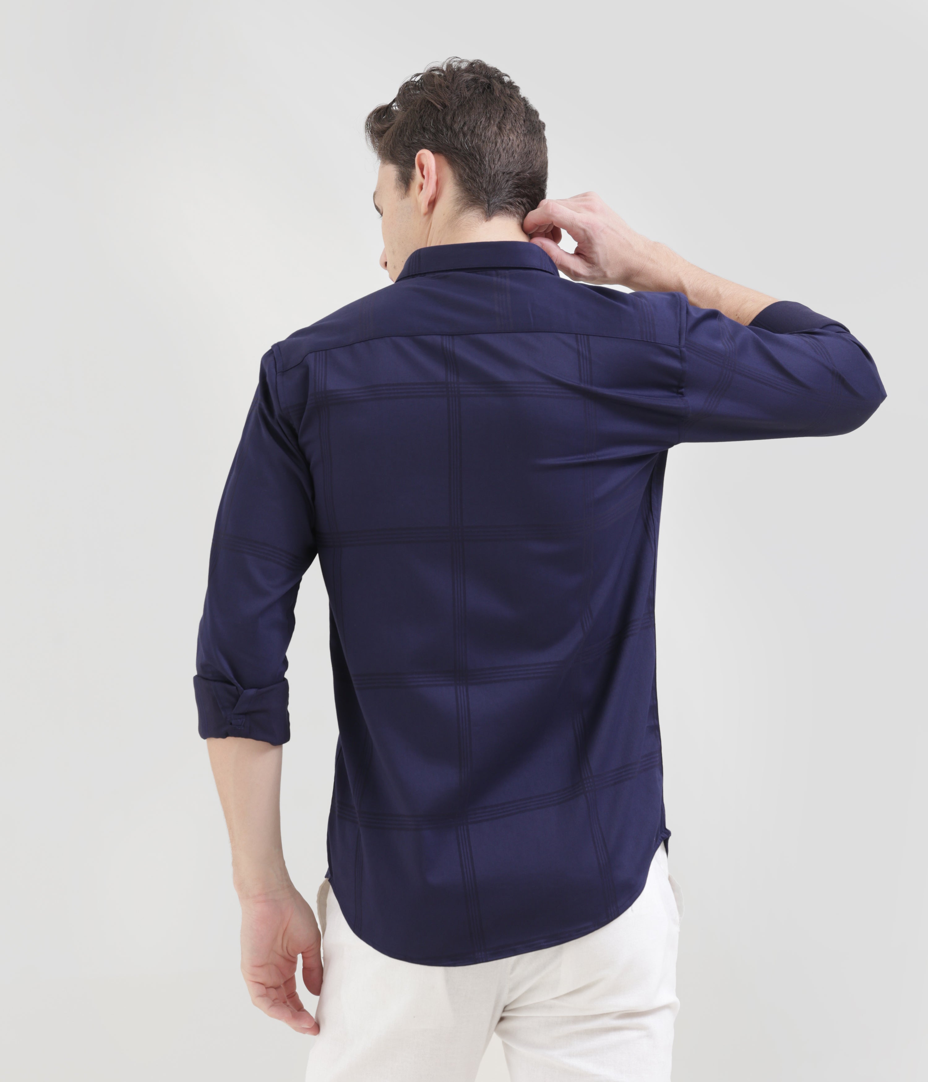 Navy Blue Slim Fit Shirt: Versatile Style for Any Occasion