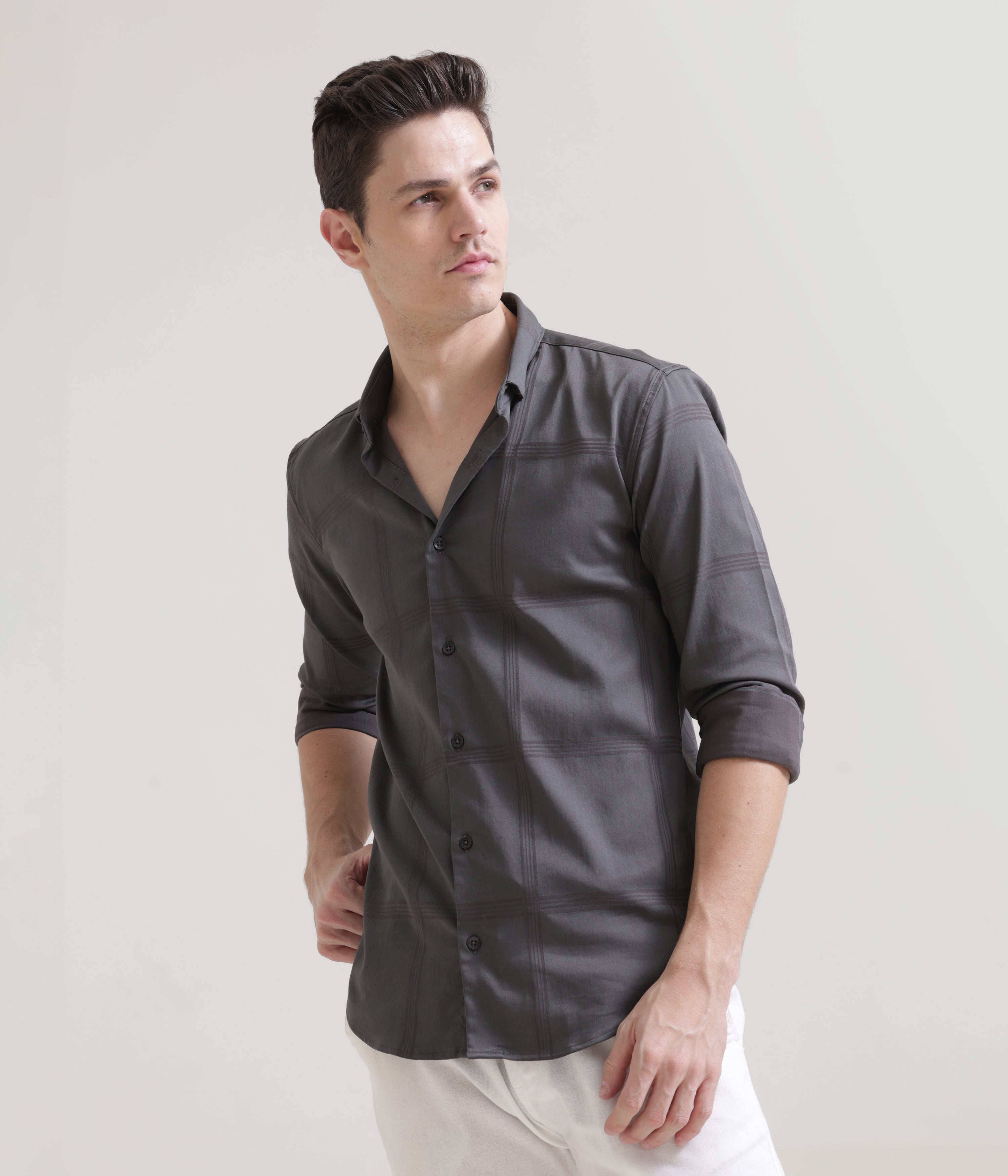 Grey Slim Fit Shirt: Versatile Elegance