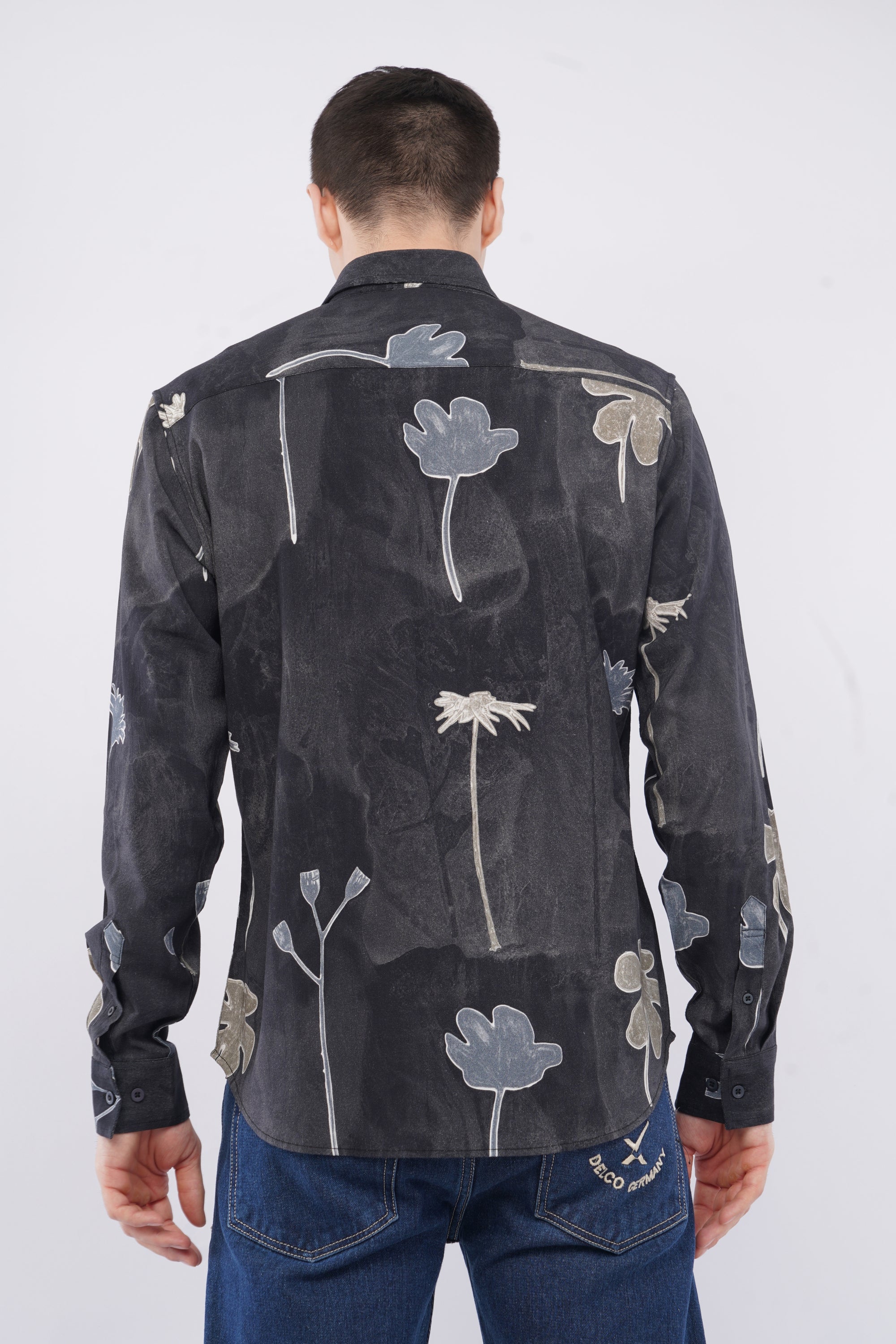 Tapered Fit Floral Print Black Full Sleeve Shirt