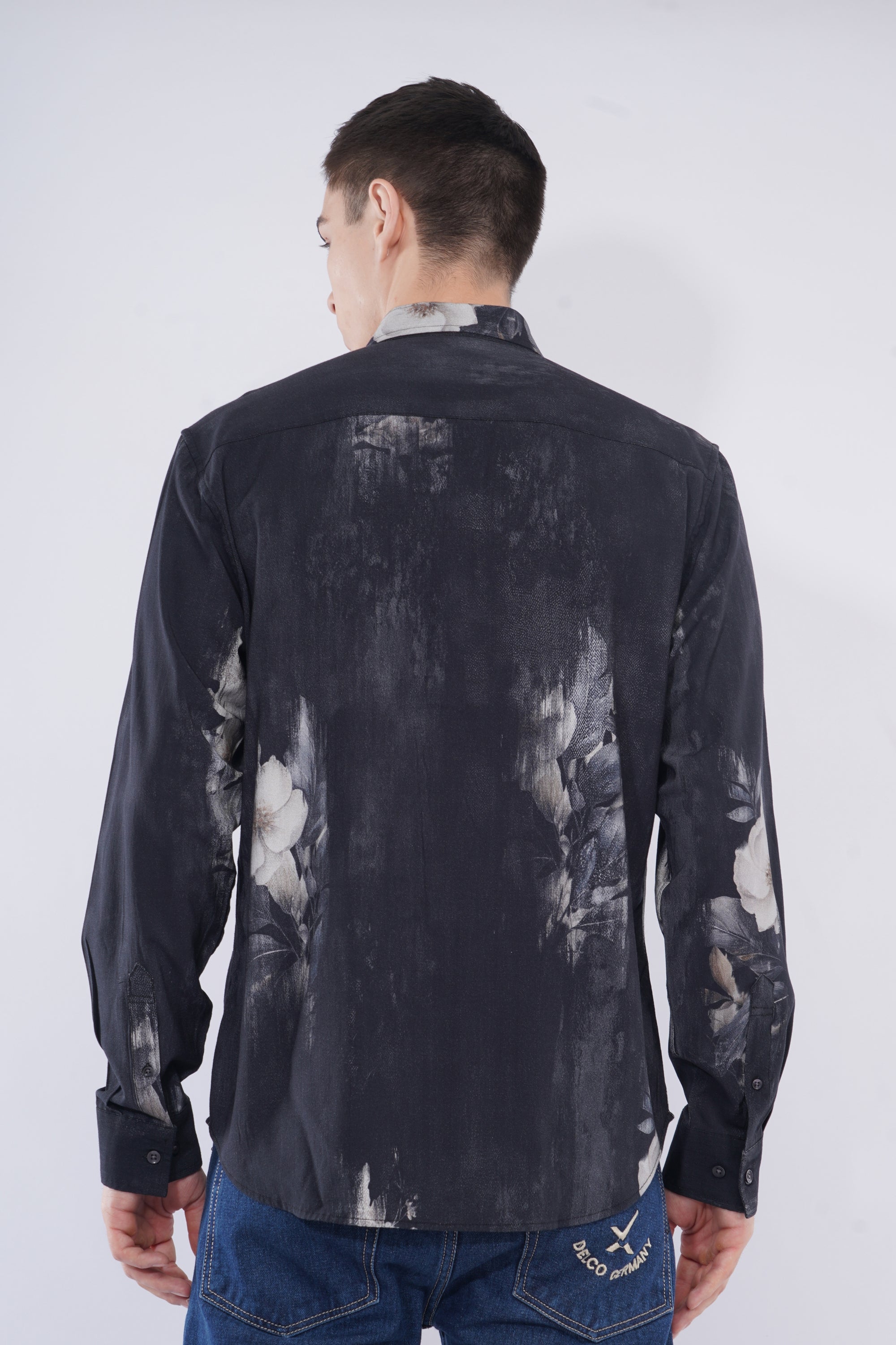 Tapered Fit Bloom Print Black Full Sleeve Shirt