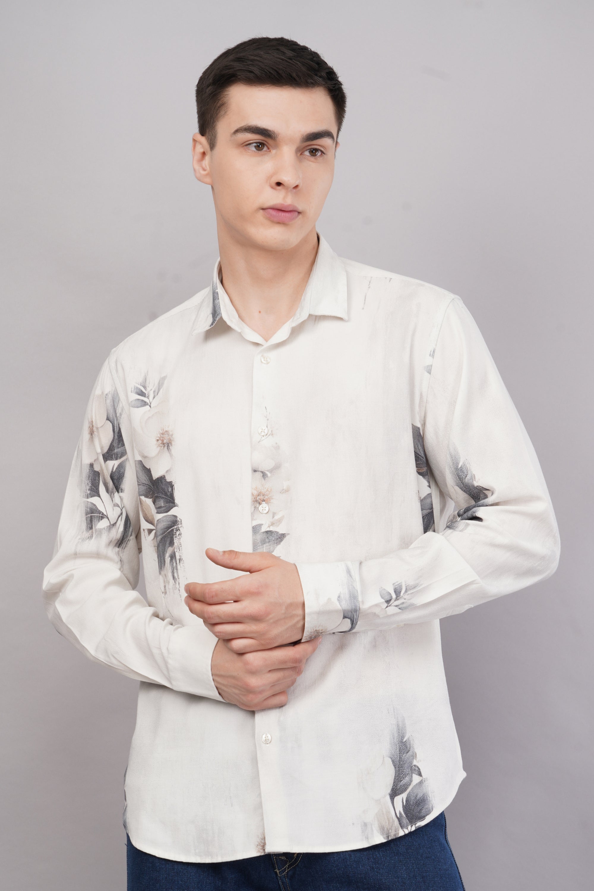 Tapered Fit Bloom Print White Full Sleeve Shirt