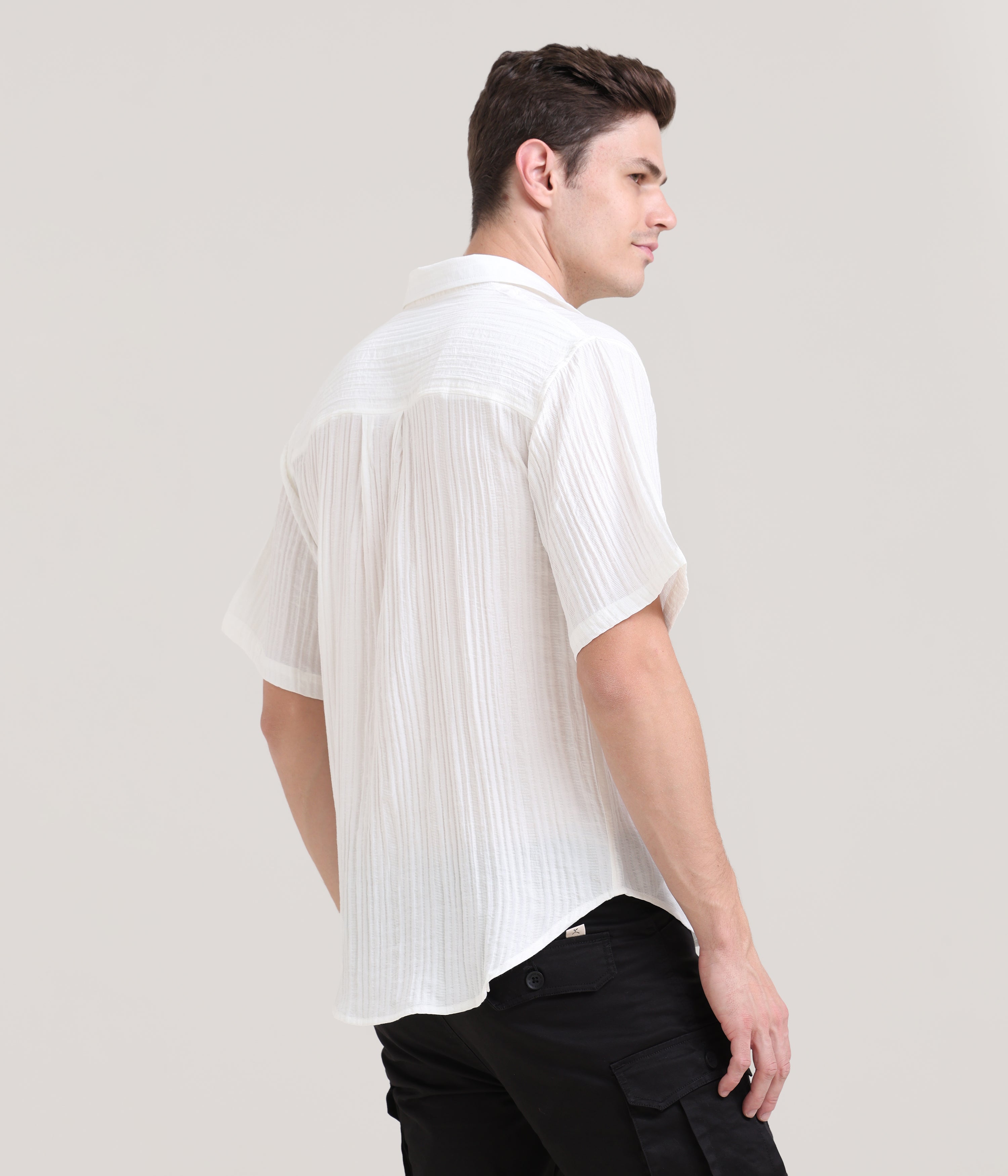 Snowy Comfort: Solid White Oversized Half Sleeve Double Pocket