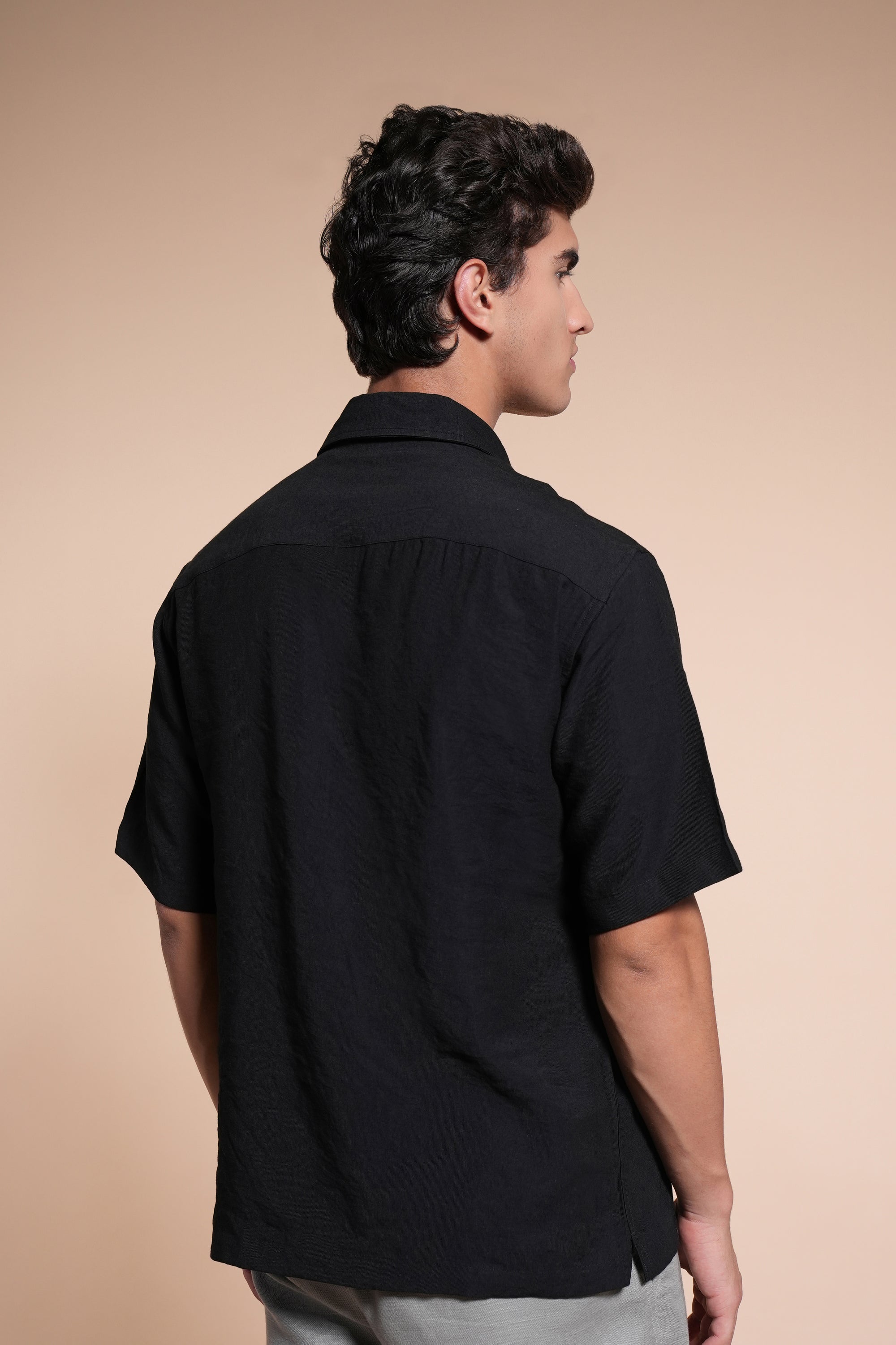 Overhanging Black Cotton Shirt