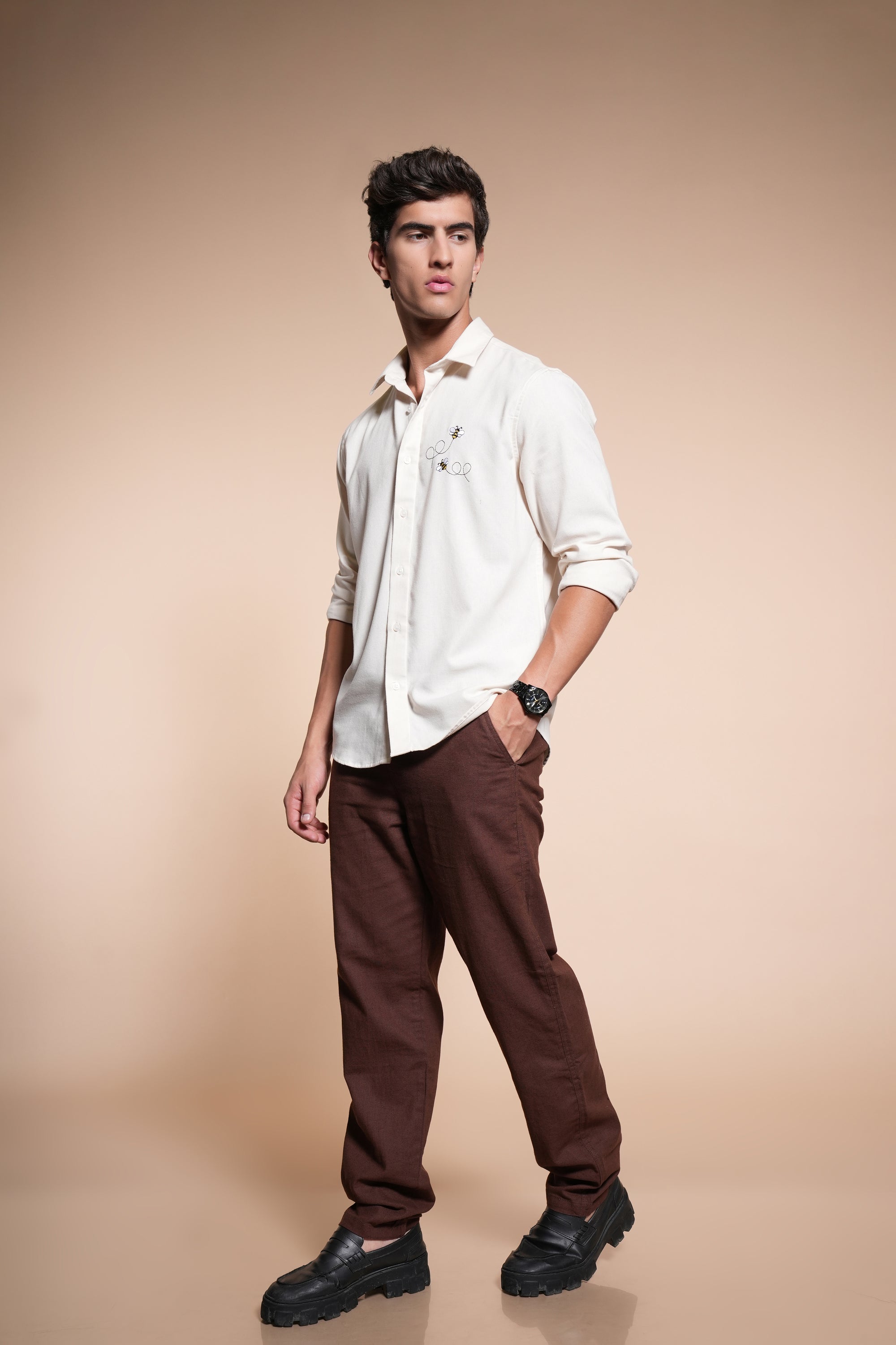 Honey Bee Embroidery Relaxed Fit Shirt