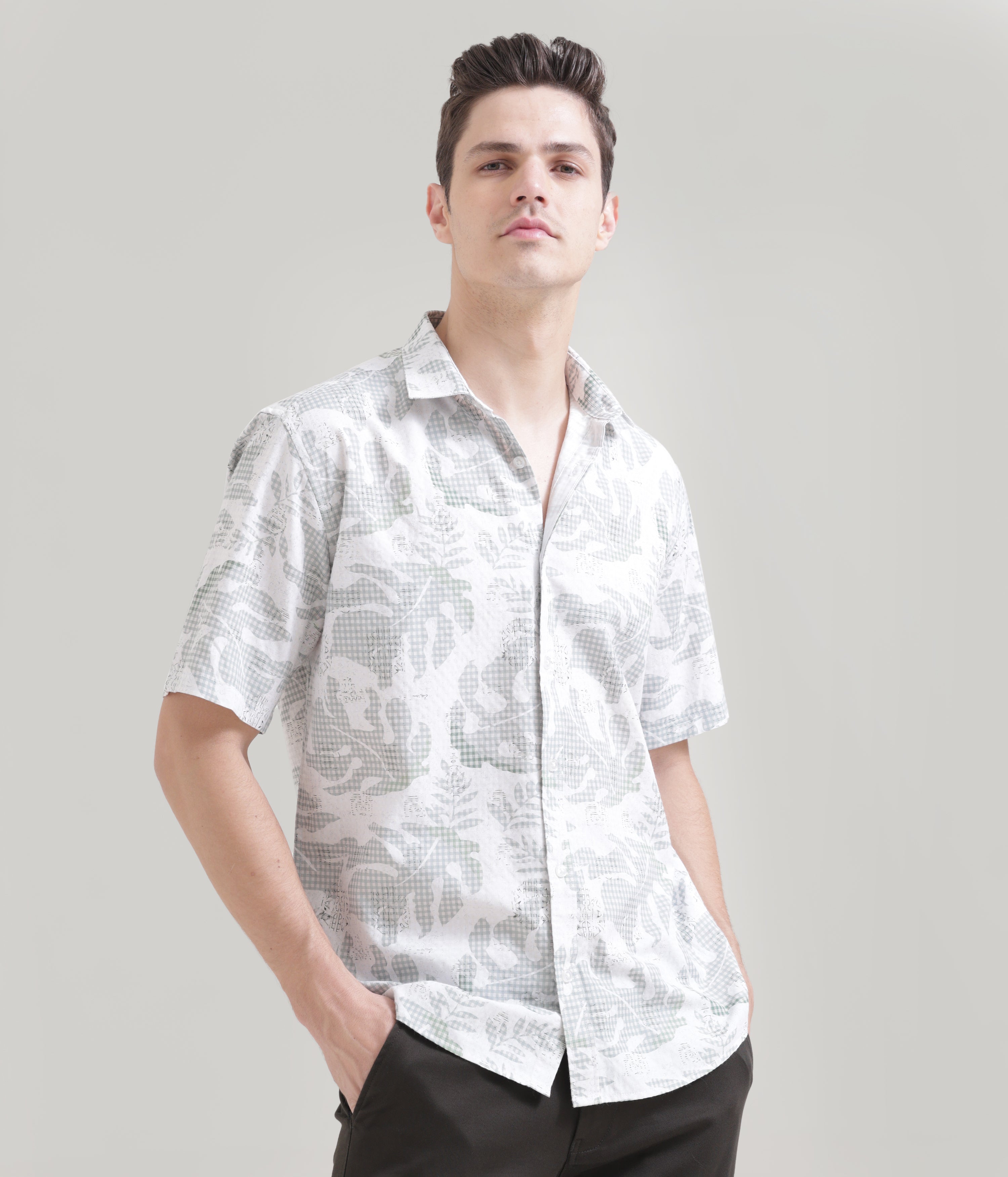 Versatile Green Classic Fit Half Sleeve Shirt