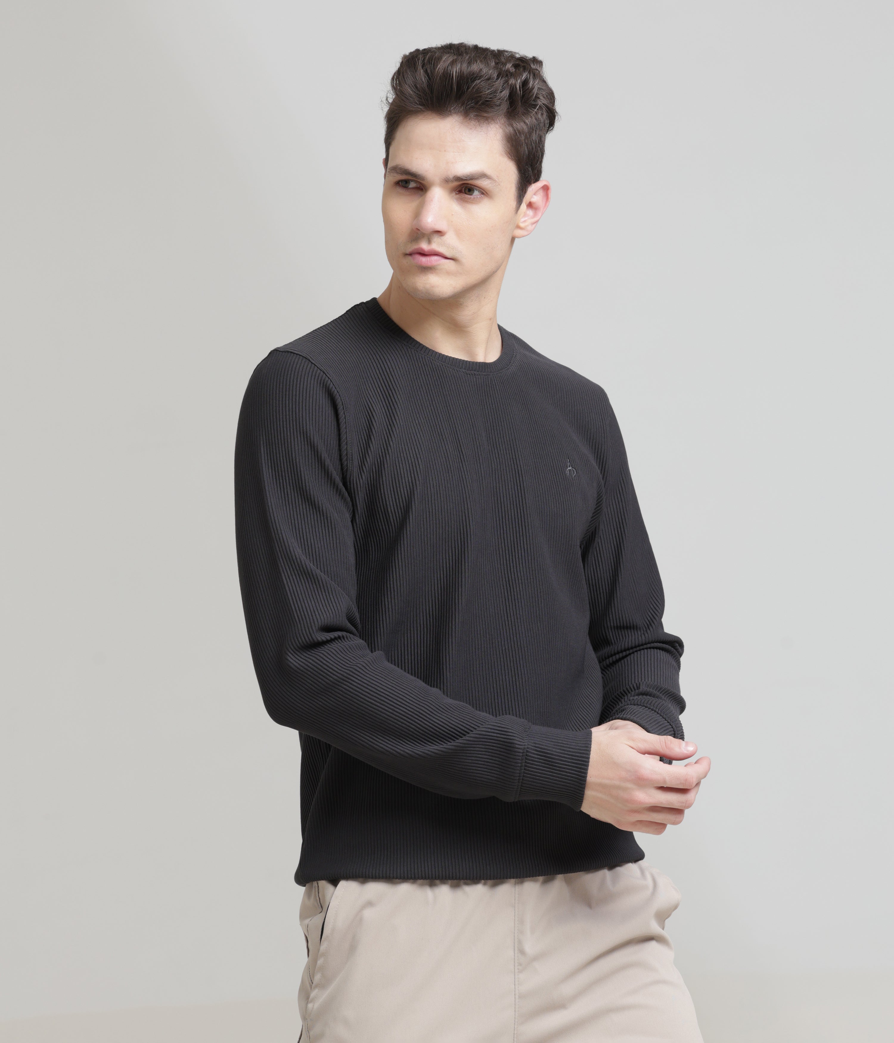 Dark Grey Regular Fit Sweatshirt: Cozy Comfort for Casual Days