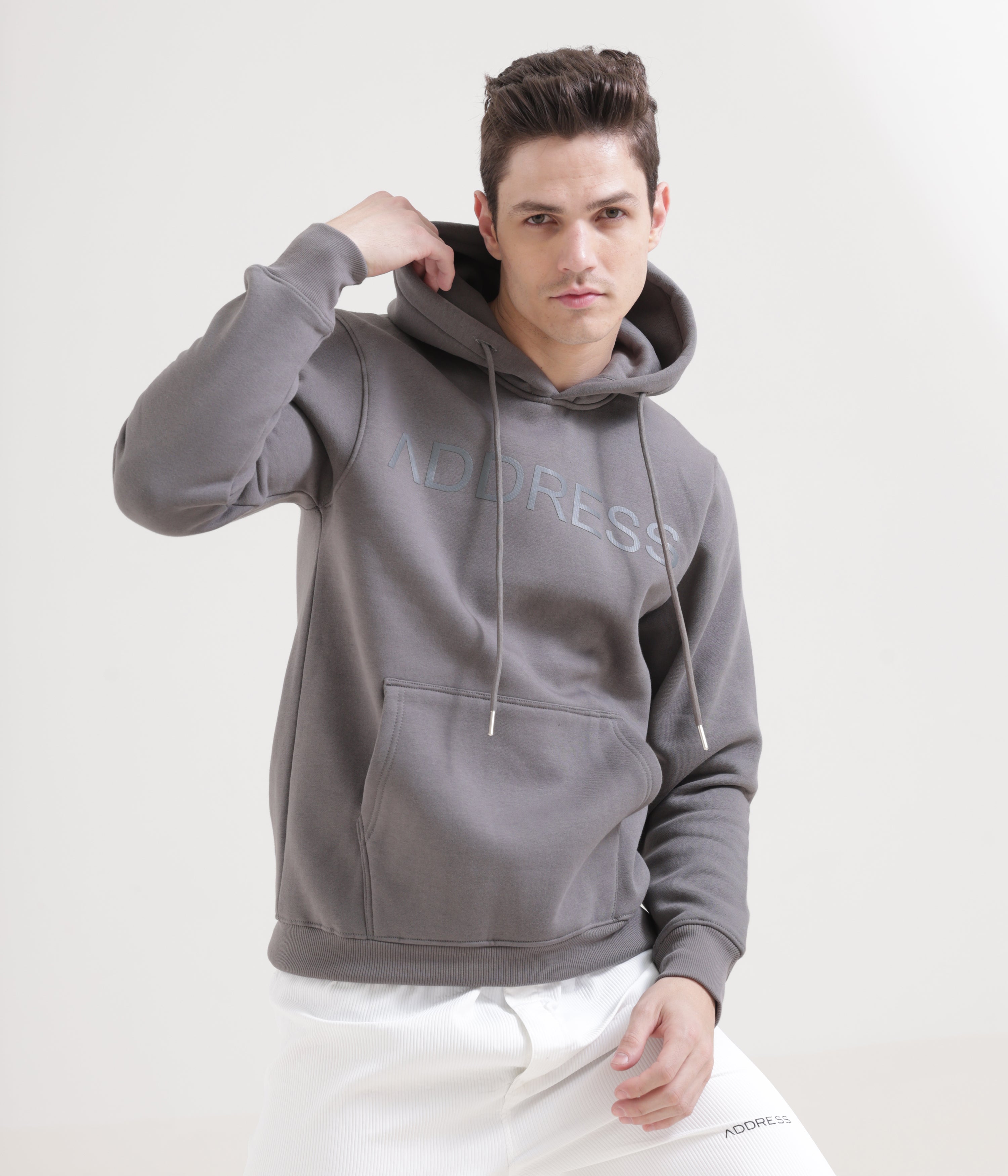 Versatile Grey Men&#39;s Hoodies: Stylish Comfort