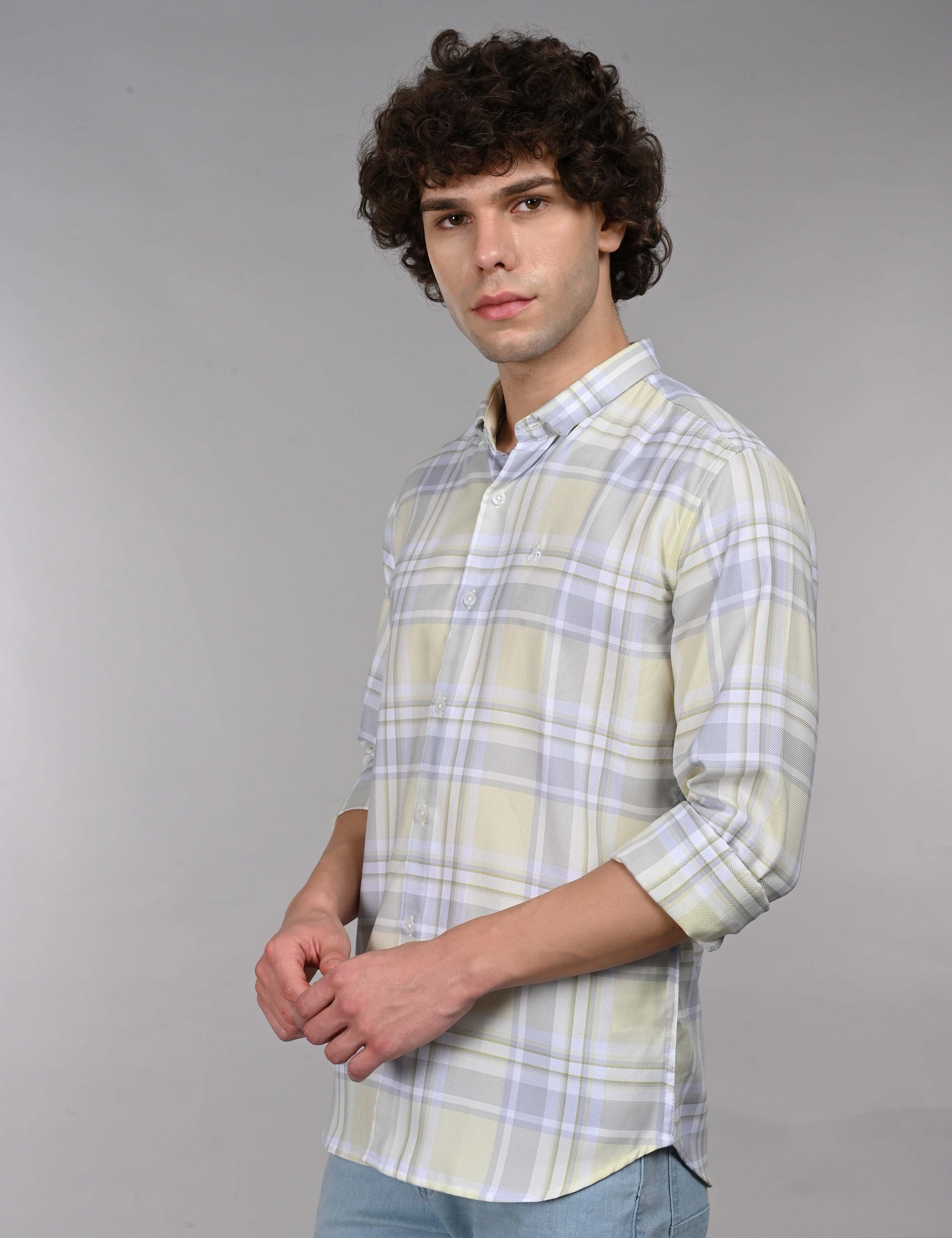 Full sleeve tea green slim fit check shirt